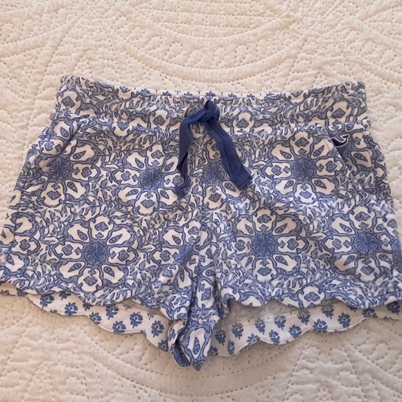 Vineyard Vines Girls Scalloped Hem Print Shorts XS 5-6 - Picture 1 of 7